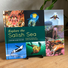 画像をギャラリービューアに読み込む, Explore the Salish Sea: A Nature Guide for Kids
